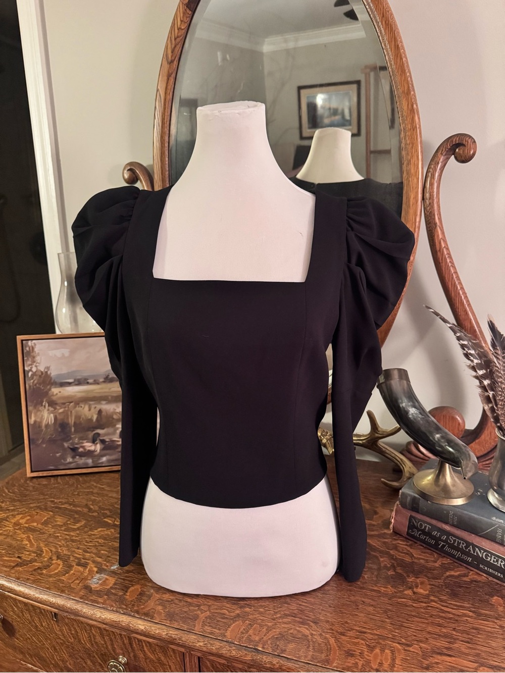 Alice + Olivia Black Square-Neck Puff Sleeve Top
